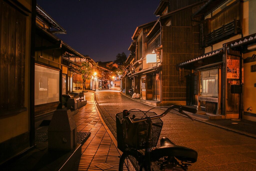 京都の占いサロンで人気の口コミはどこで見つけられる？