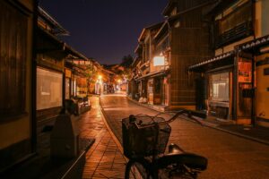 京都の占いサロンで人気の口コミはどこで見つけられる？