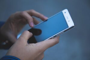 電話占いでの人生相談に関する厳選口コミは？