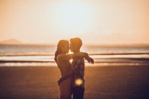 夫の浮気が気になるあなたにおすすめの占いは当たる？